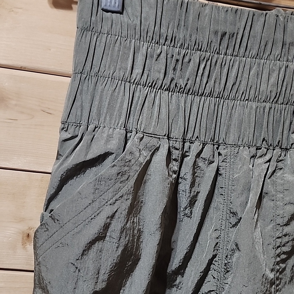 Free People Movement the Way Home silver jogger pants Size XS - Picture 3 of 8
